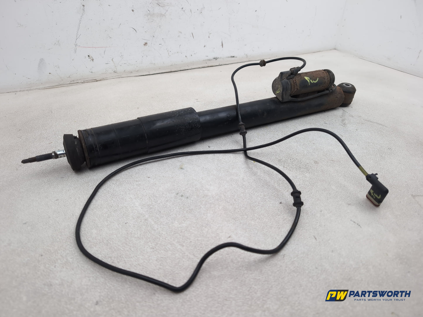 Shock Absorber Rear RH 6