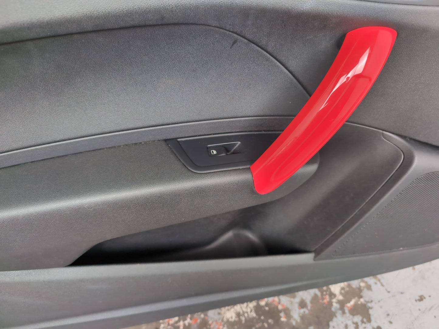 Door Front LH 14