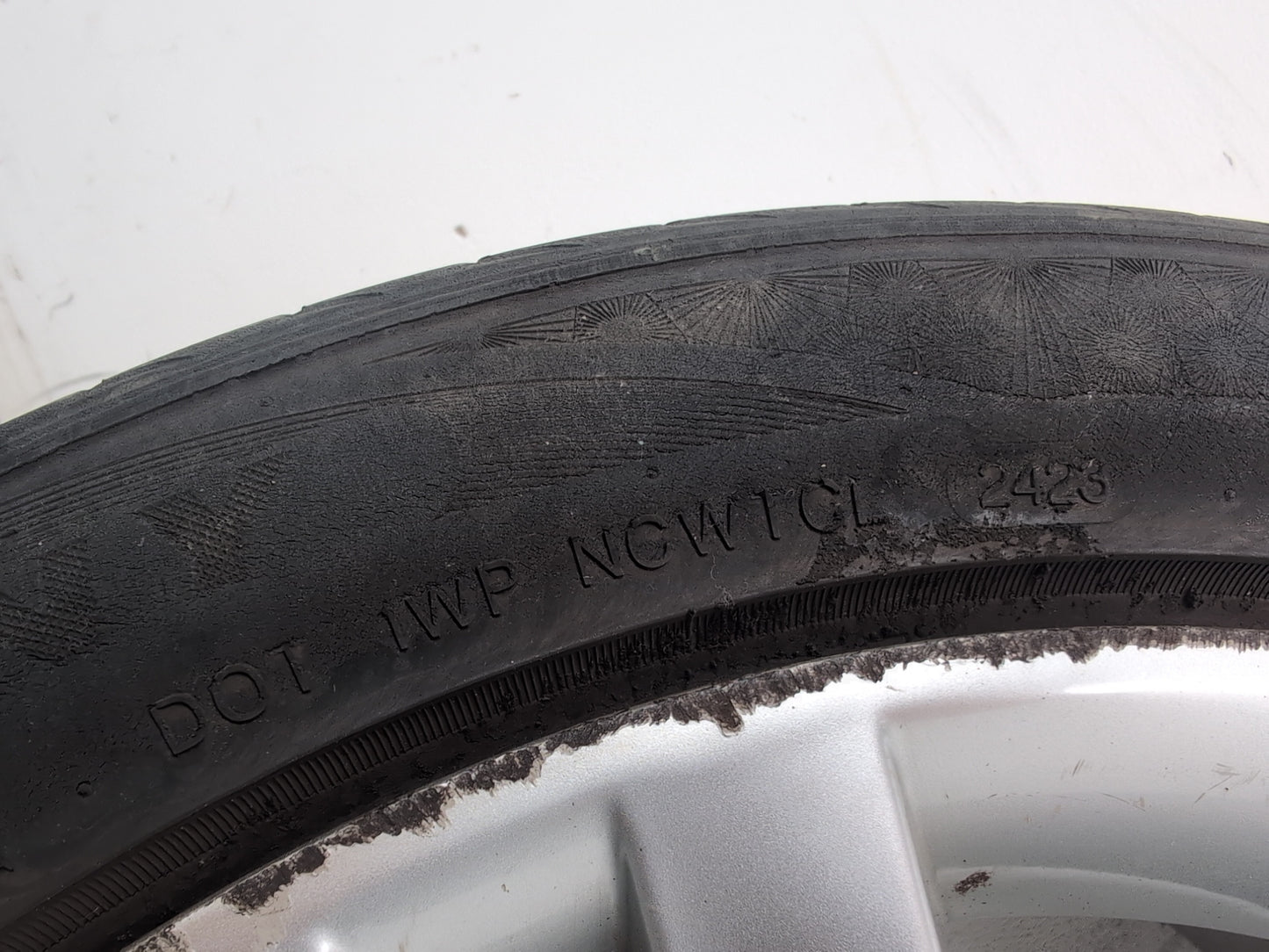 Seat Ibiza Sportrider Alloy Wheel With Tyre 215/45 R17 6j0601025c - photo 6