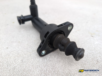 Clutch Slave Cylinder and Pipe  6
