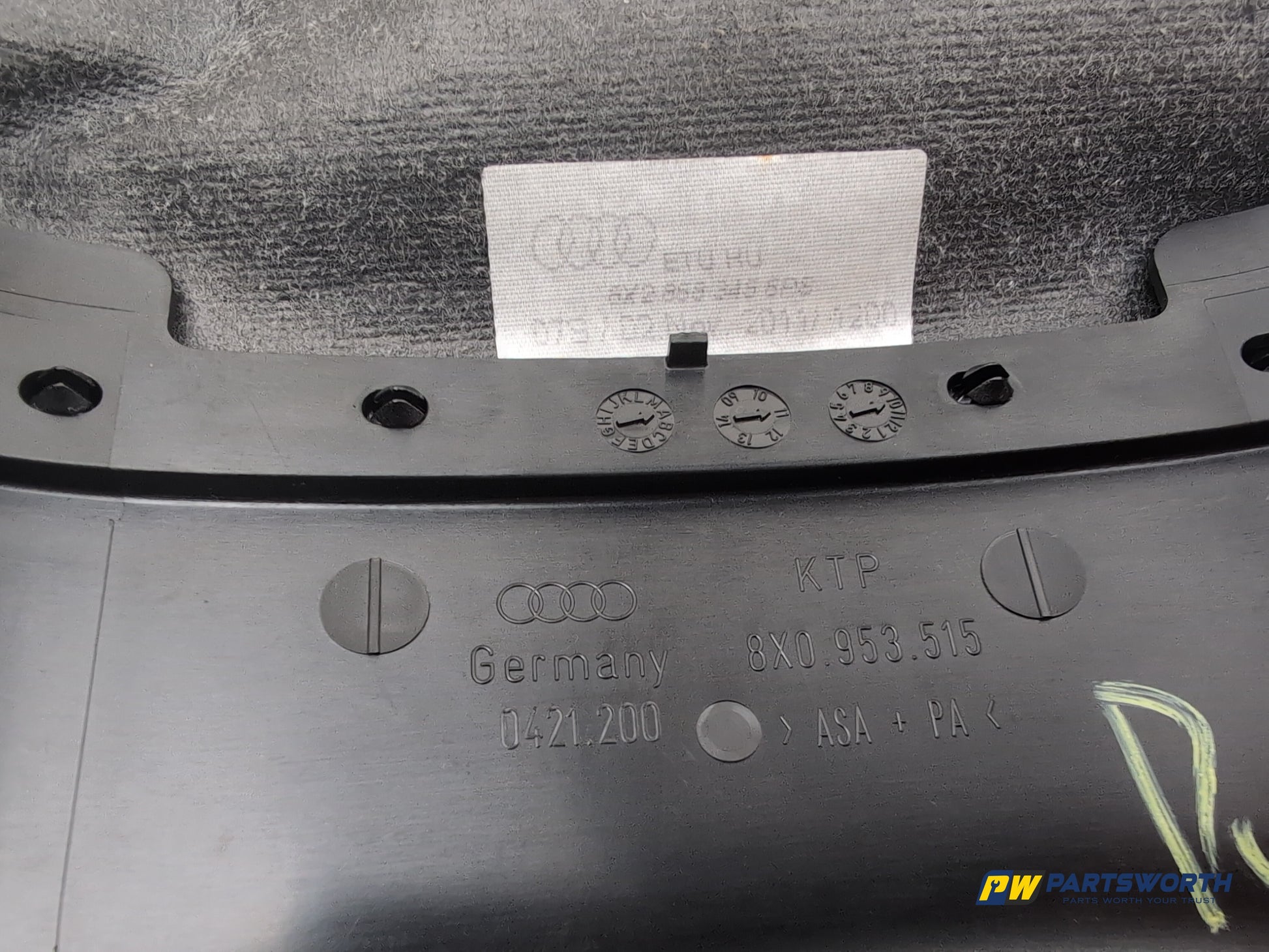 Audi A1 Contrast Edition Tdi Steering Column Shroud Upper 8x0953515 2010-2012 - photo 6