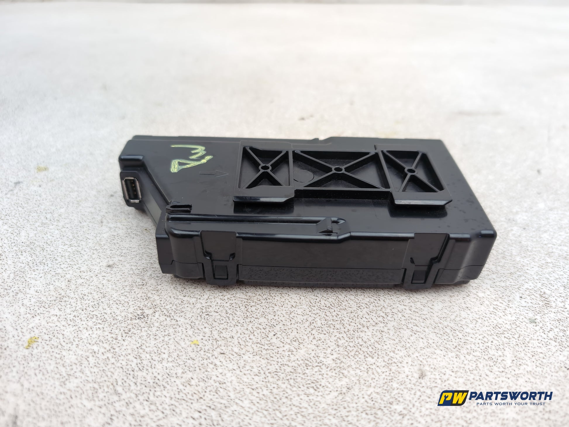 Seat Ibiza Sportrider Multimedia Interface Module 6j0035342e 2010-2011 - photo 6
