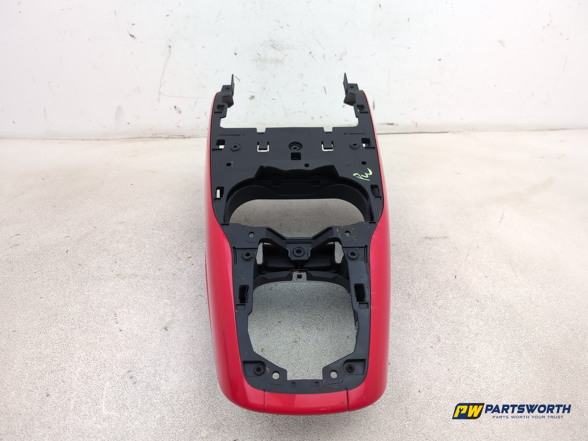 Audi A1 Contrast Edition Tdi Centre Console Surround Trim In Red Lz3m 2010-2012 - photo 6