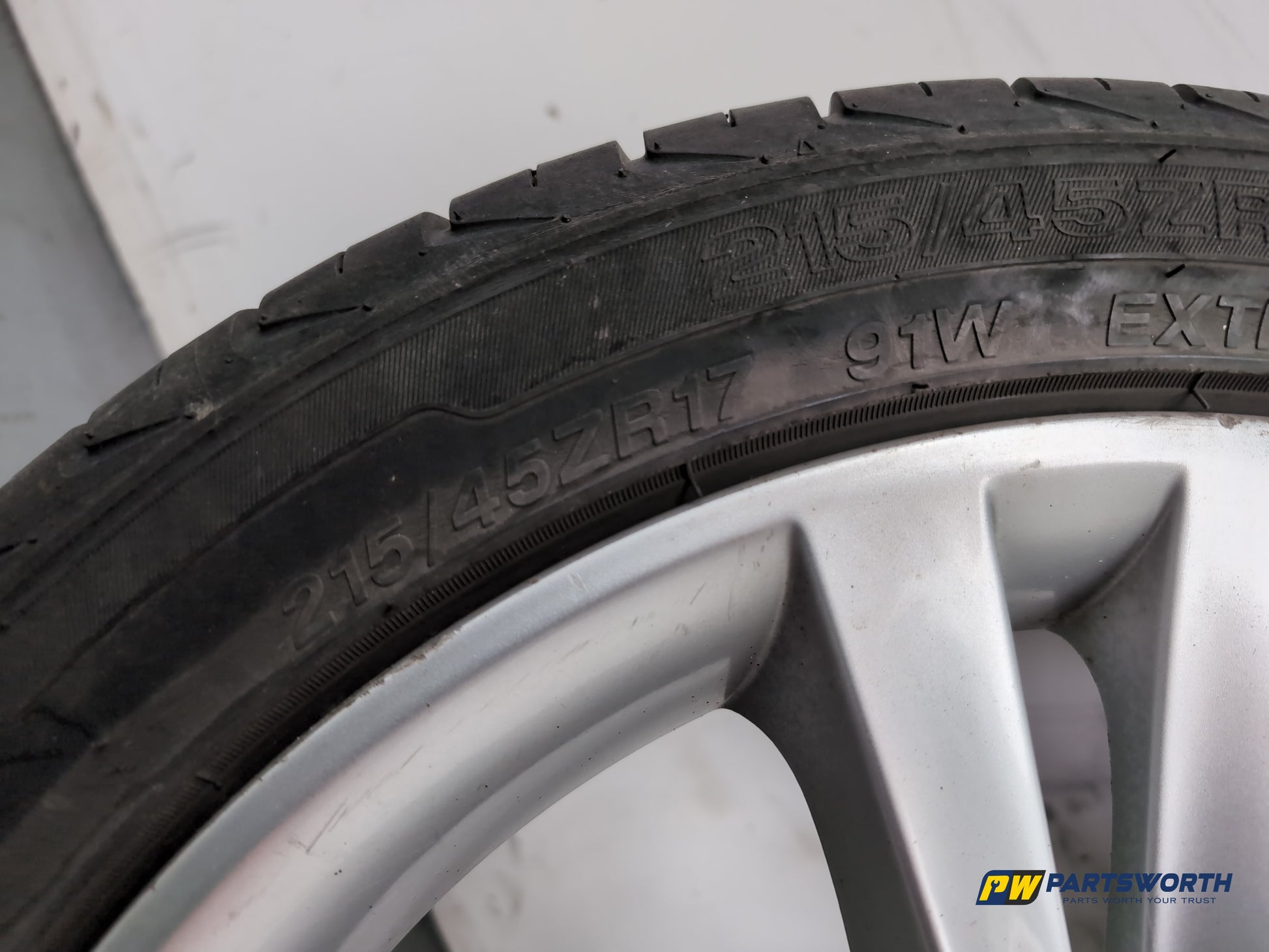 Seat Ibiza Sportrider Alloy Wheel With Tyre 215/45 R17 6j0601025c - photo 6