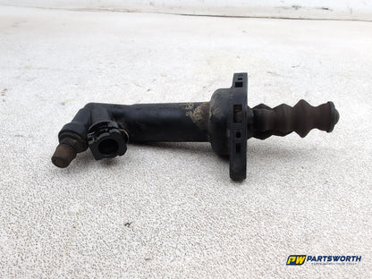 Clutch Slave Cylinder and Pipe  6
