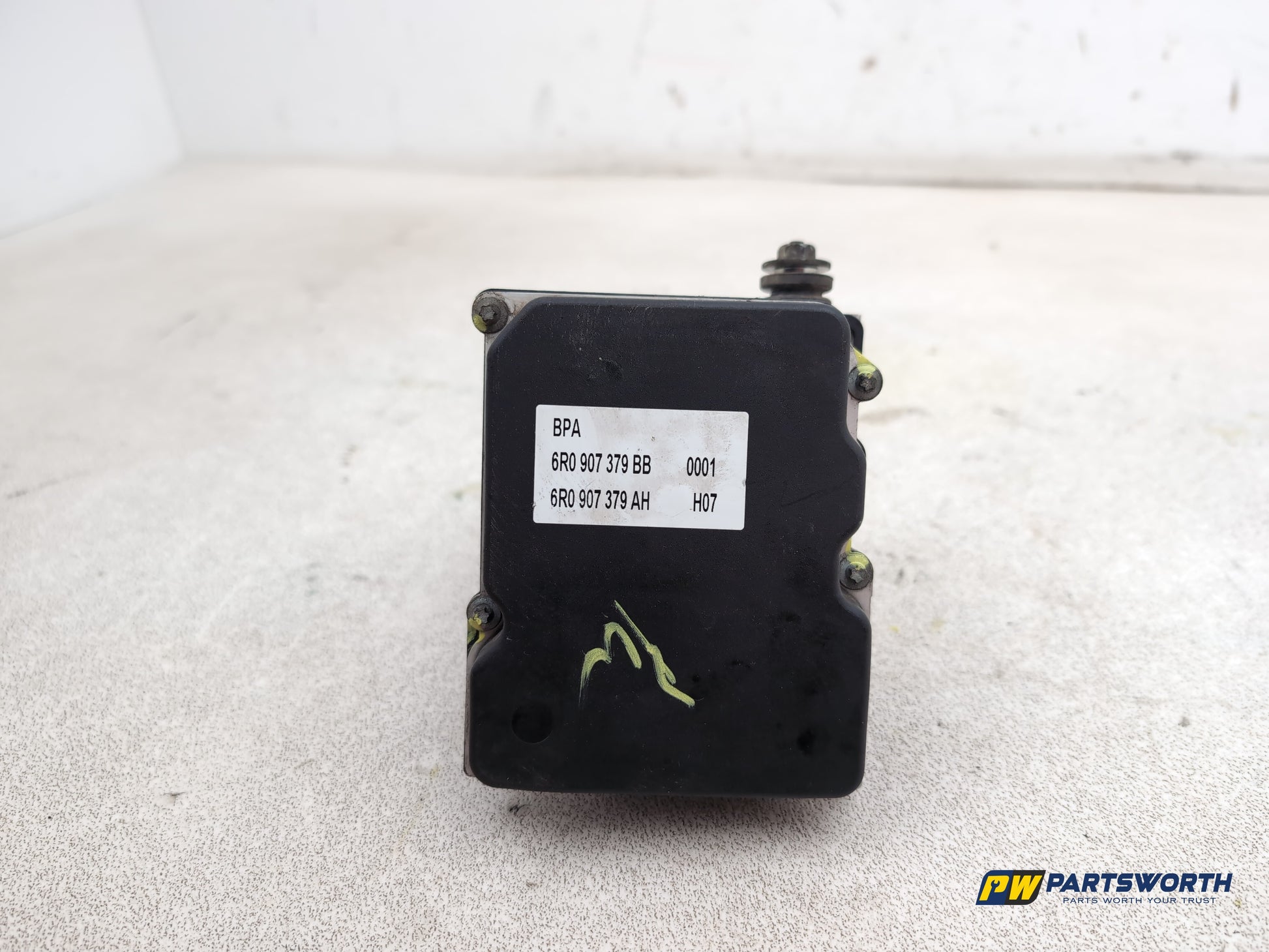Audi A1 Contrast Edition Tdi Abs Pump 6r0907379bb 2010-2011 - photo 6