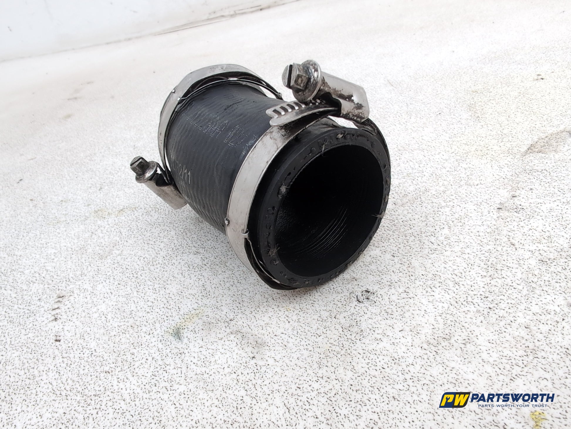 Audi A1 Contrast Edition Tdi Turbo Intercooler Hose Pipe 6r0145828 2008-2012 - photo 6