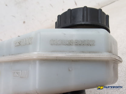 Brake Master Cylinder Assembly 6