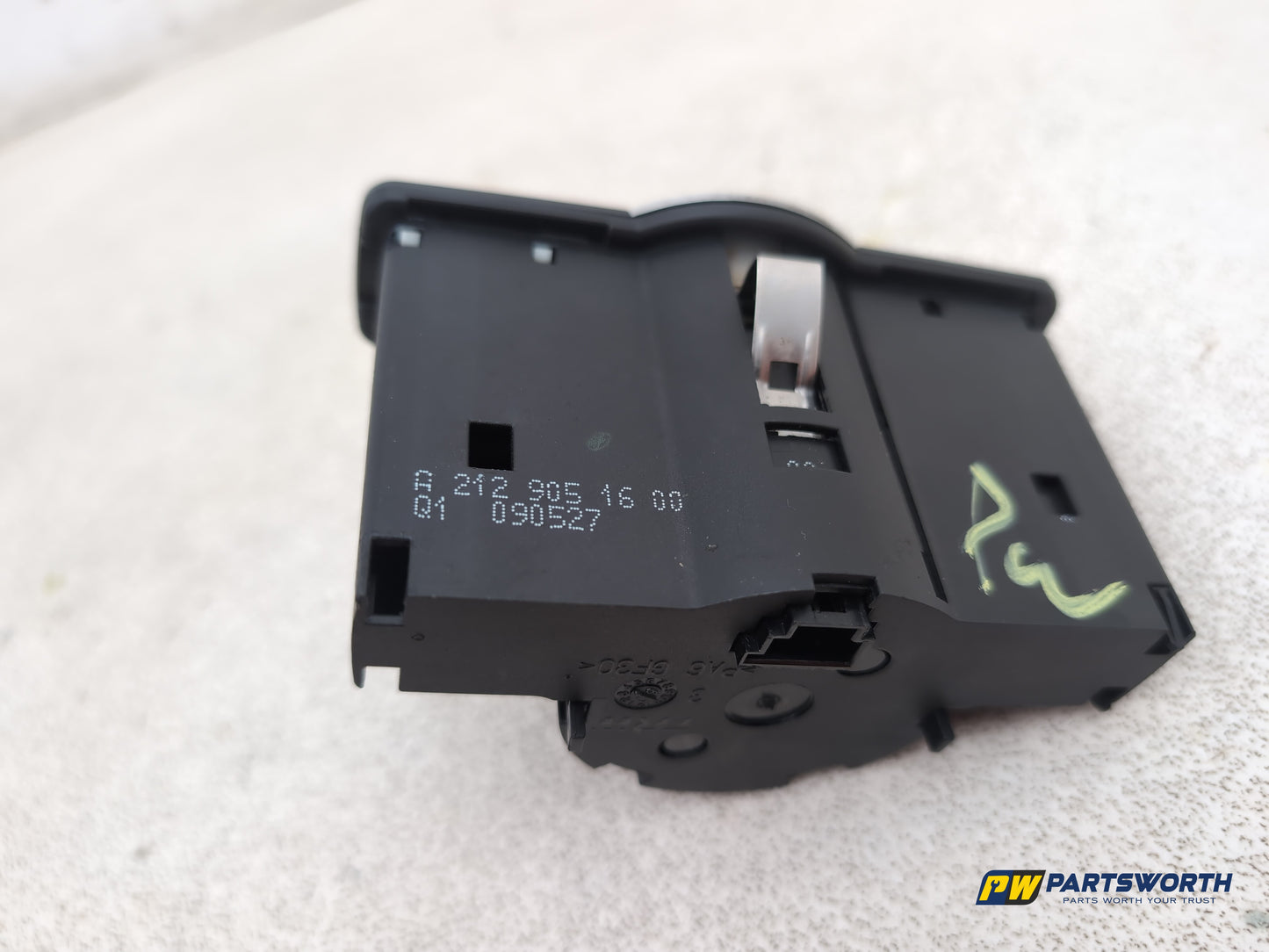 Mercedes-Benz E220 E-Class W212 Blueef-Cy Headlamp Switch A2129051600 2009-2016 - photo 6