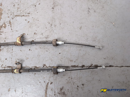 Kia Sportage 3 Crdi 1.7l Diesel Handbrake Cable Pair 2010-2015 - photo 6