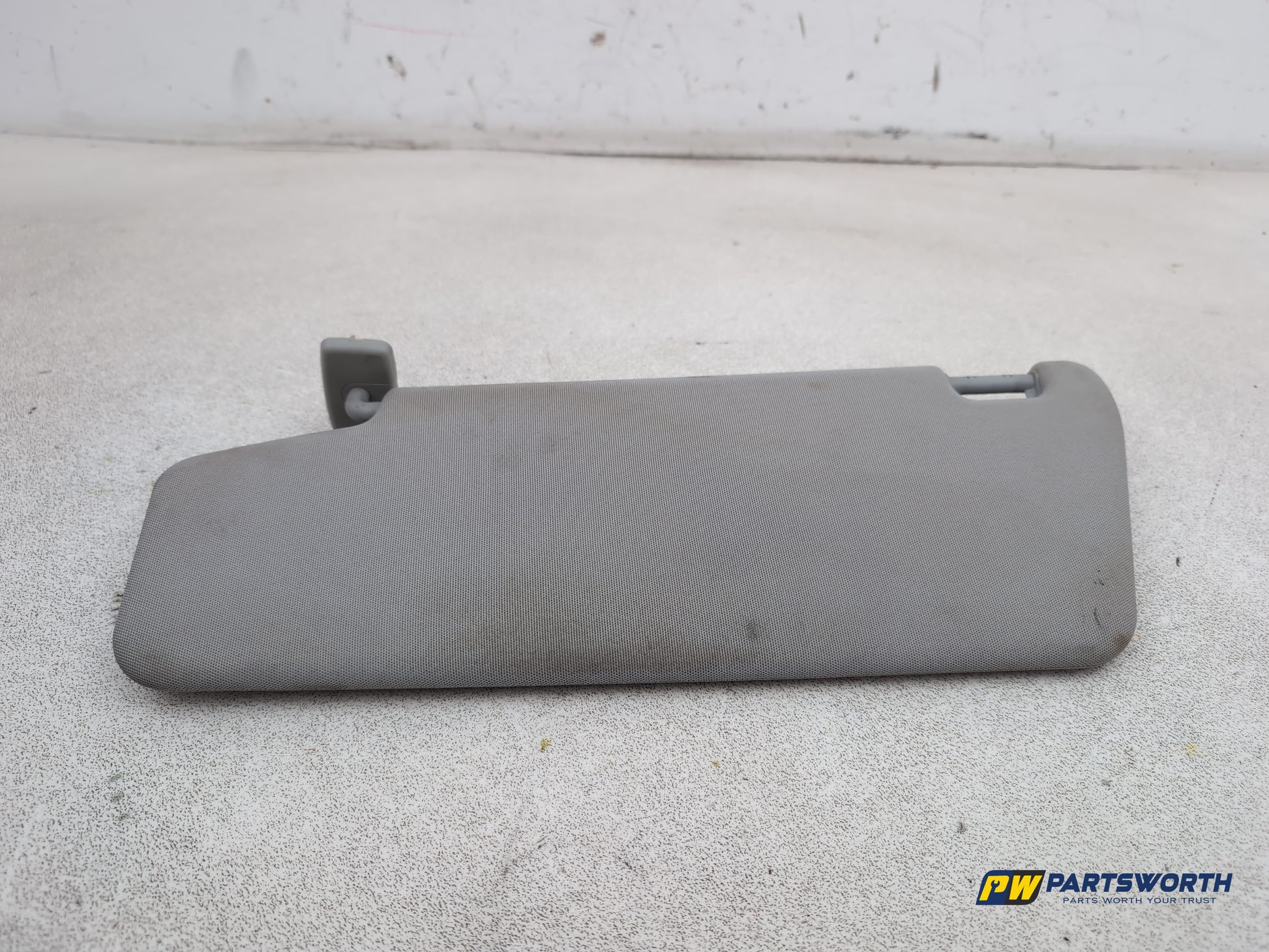 Sun Visor RH 6