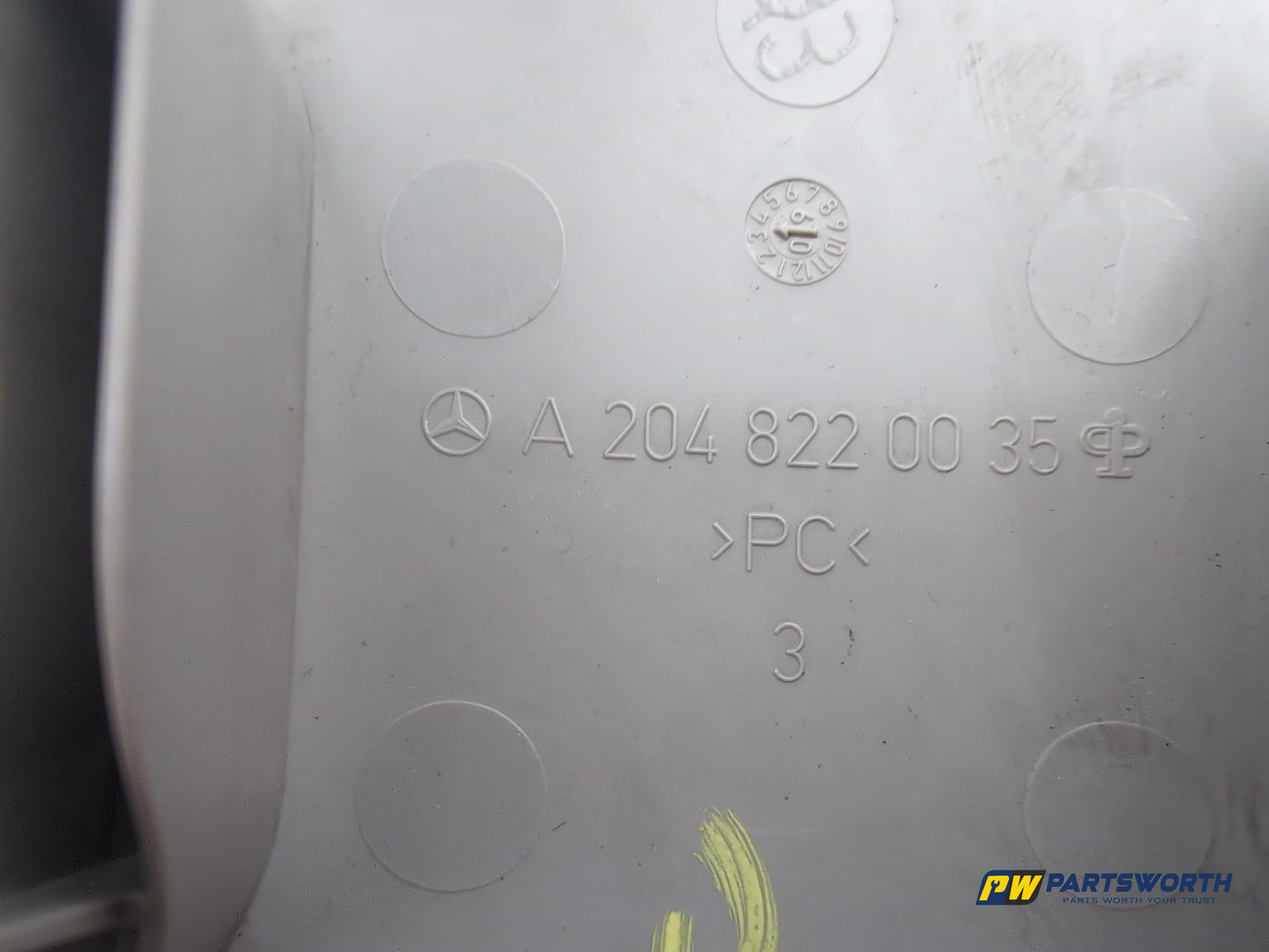 Mercedes-Benz E220 E-Class W212 Rain Sensor Surround Trim A2048220035 2009-2016 - photo 6