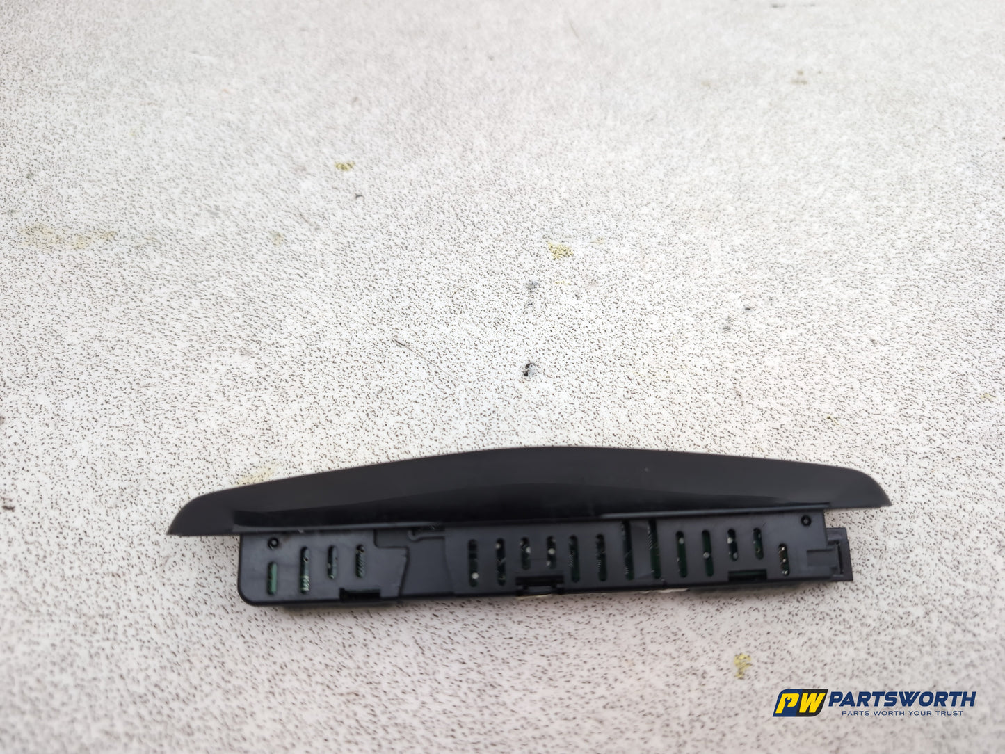 Mercedes-Benz E220 E-Class W212 Saloon Rear Parking Sensor Display A0015424523 - photo 6