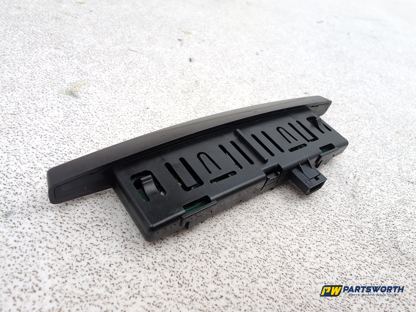 Mercedes-Benz E220 E-Class W212 Saloon Front Parking Sensor Display A0015424423 - photo 6