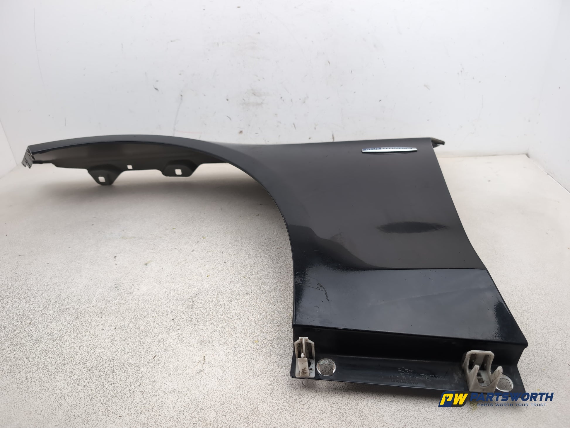 Mercedes-Benz E220 E-Class Saloon Wing Front Passenger Side Obsidian Black C197 - photo 6