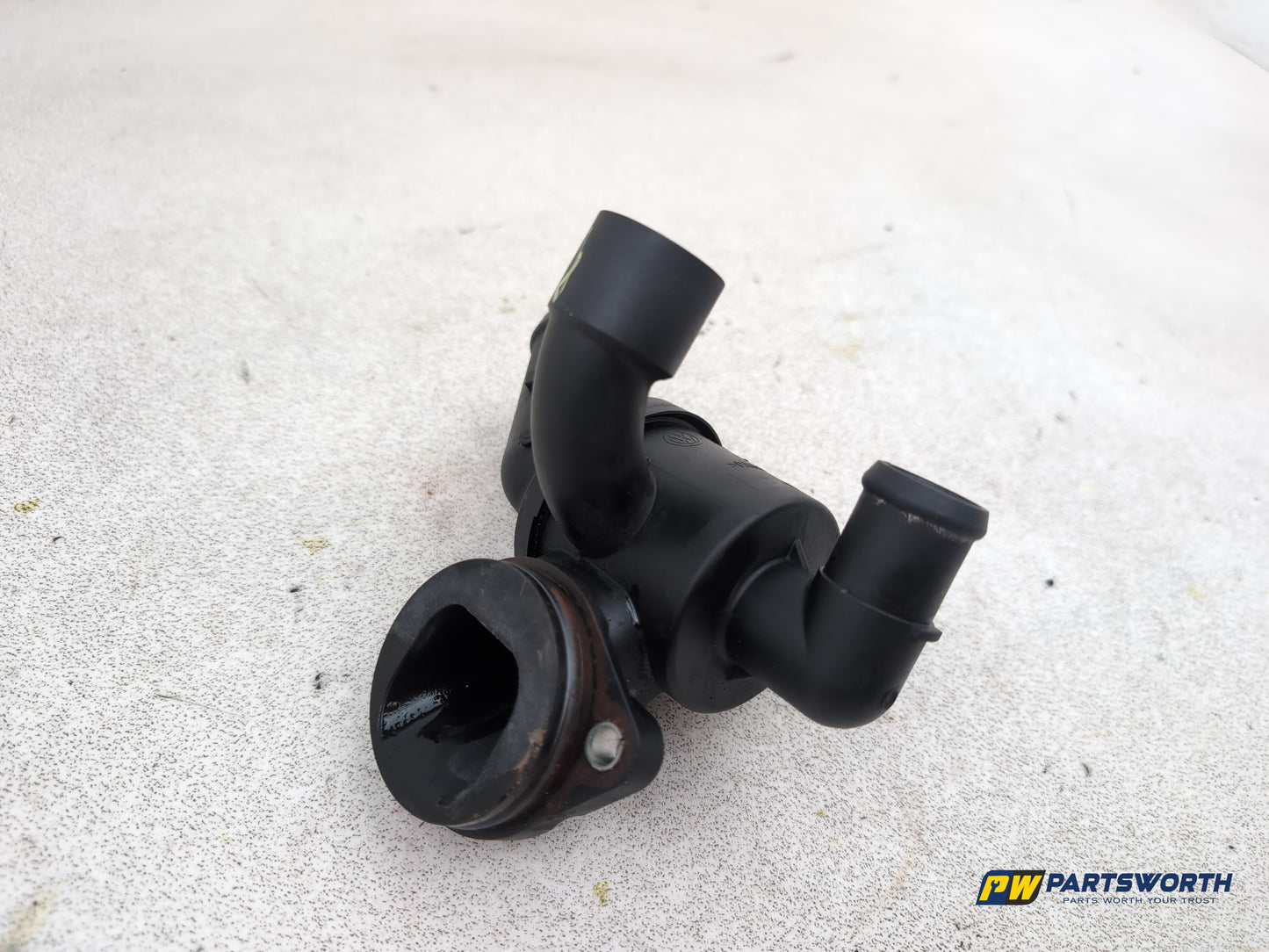 Audi A1 Contrast Edition Tdi 1.6l Diesel Thermostat Housing 03l121111s 2008-2012 - photo 6