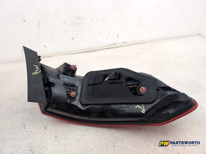 Mercedes-Benz E220 E-Class W212 Lamp Assembly Rear Rh Driver Side A2128200264 - photo 6
