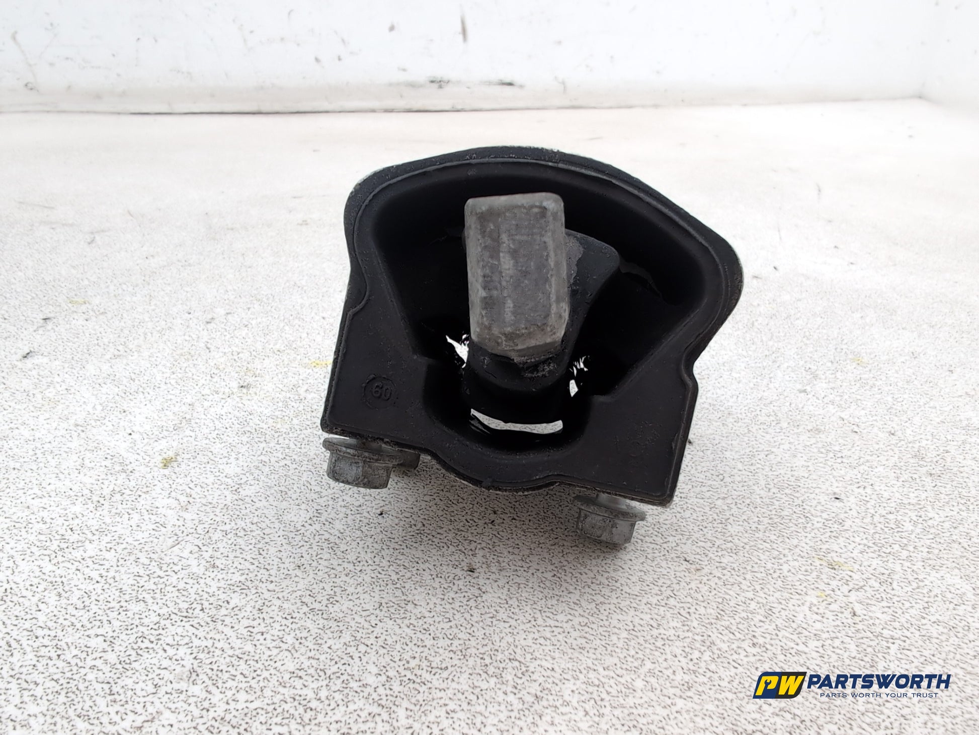 Mercedes-Benz E220 E-Class W212 Transmissision Mounting Support 2009-2016 - photo 6