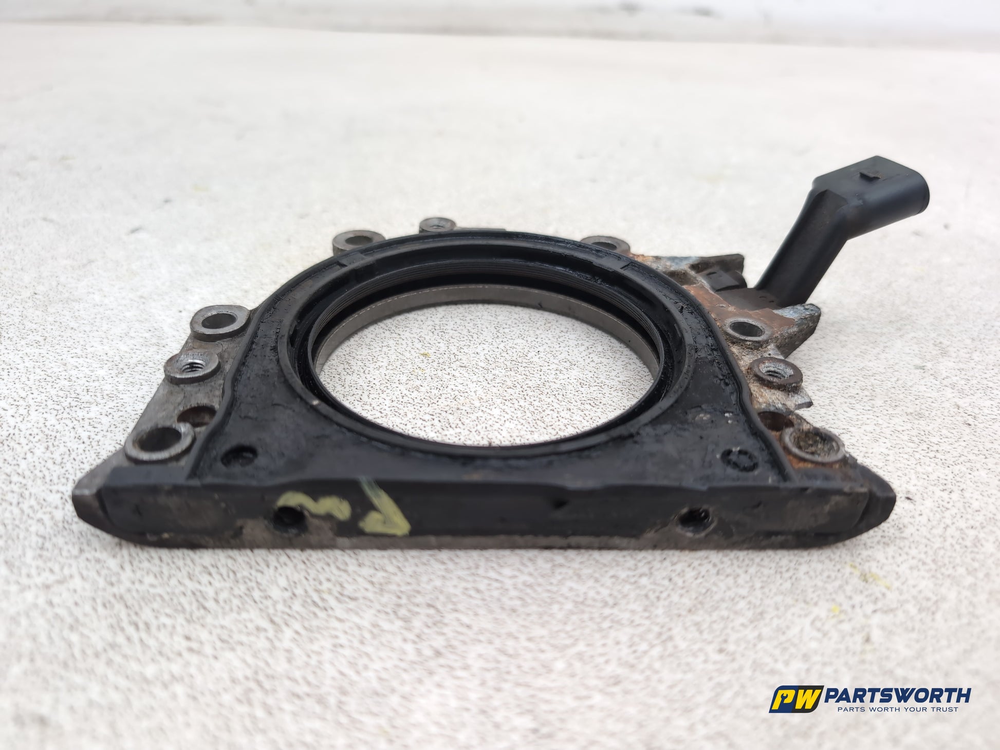 Audi A1 Contrast Edition Tdi 1.6l Diesel Crank Case Sealing Flange 03l103173 - photo 6