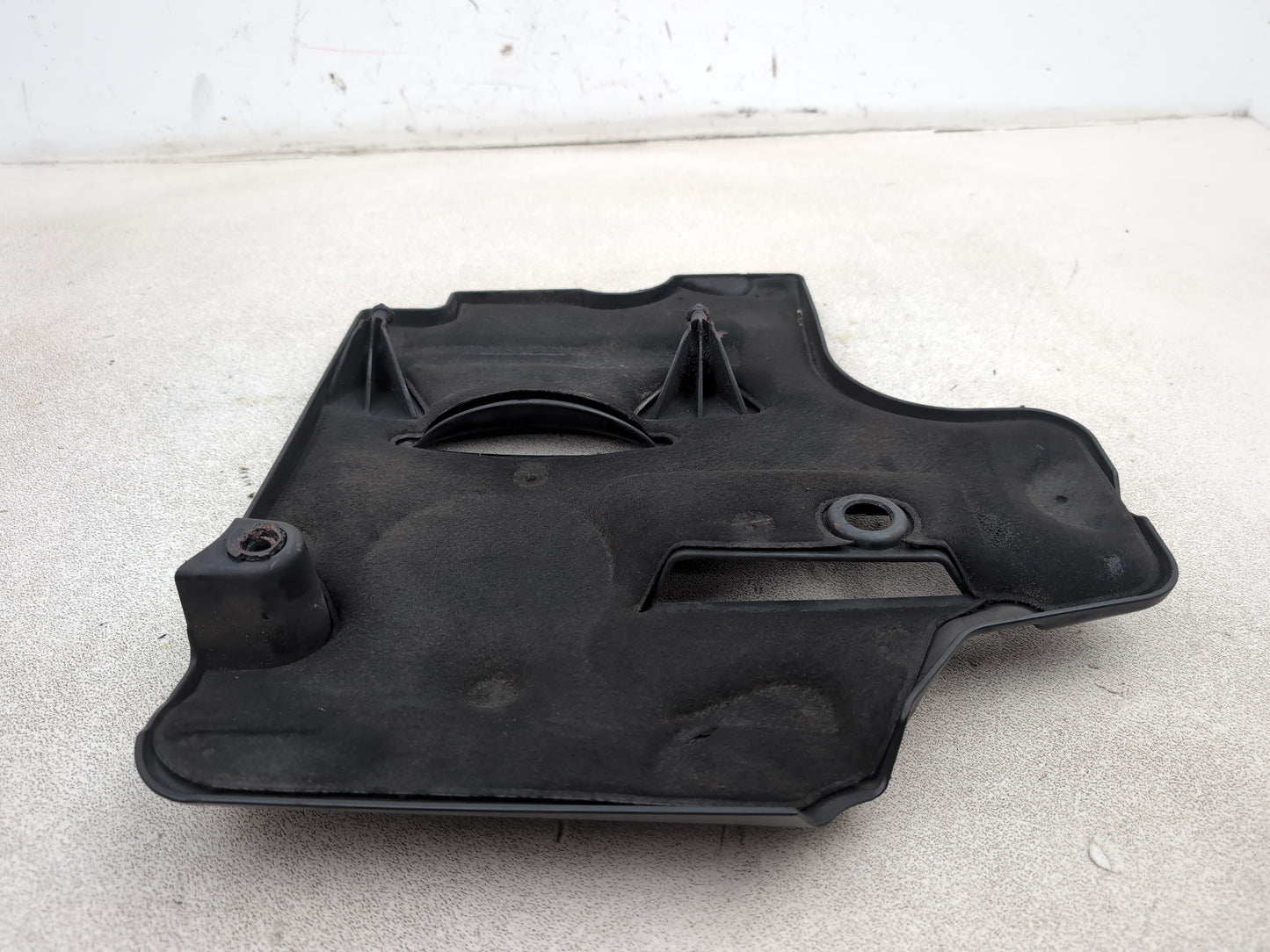 Mercedes-Benz E220 W212 Front Plastic Engine Cover A6510100867 - photo 6