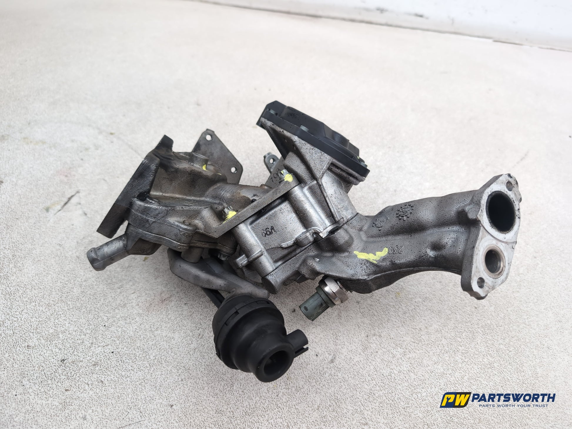 Mercedes-Benz E220 W212 Egr Valve A6511400160 2009-2012 E220 Blueef-Cy Se Cdi - photo 6