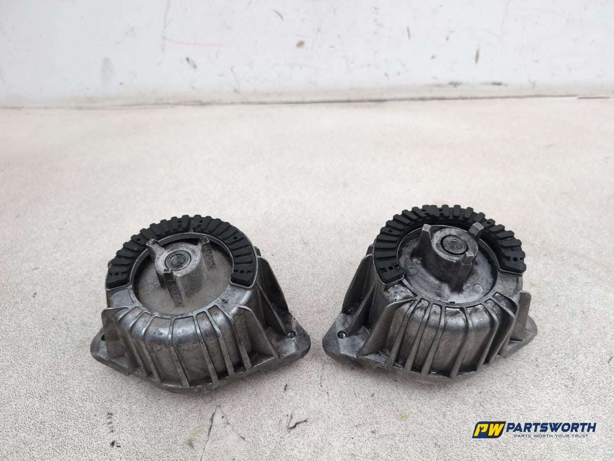 Set Of Engine Mounts LH + RH 6
