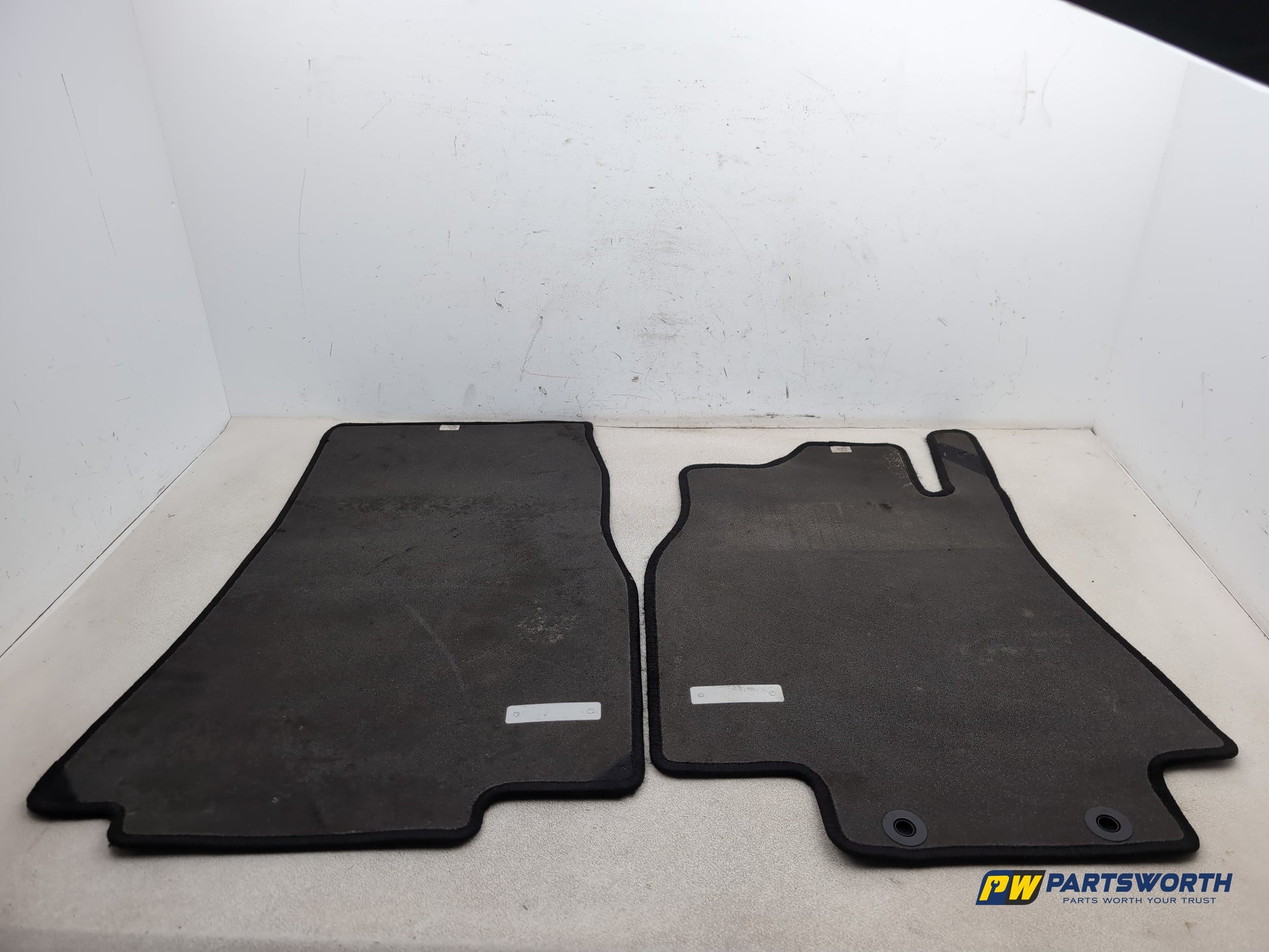 Mercedes-Benz E220 E-Class W212 Set Mat Carpet Front And Rear Black - photo 6