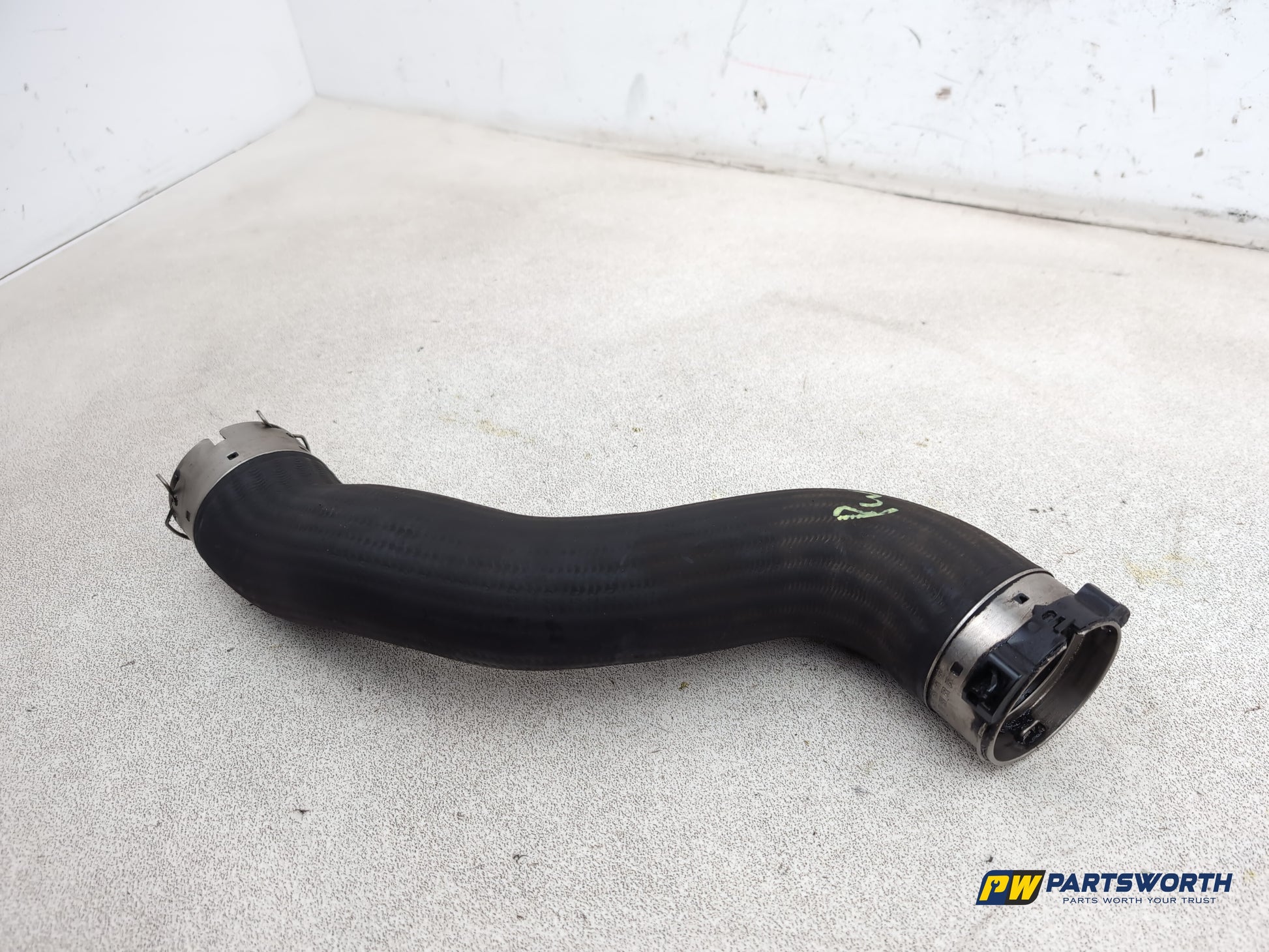 Mercedes-Benz E220 E-Class W212 Turbo Intercooler Top Hose 2009-2016 - photo 6