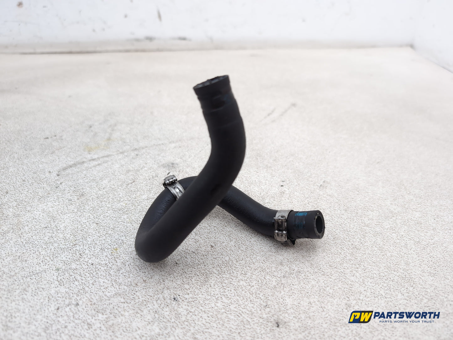 Mercedes-Benz E220 E-Class W212 Coolant Hose Pipe 2009-2016 - photo 6