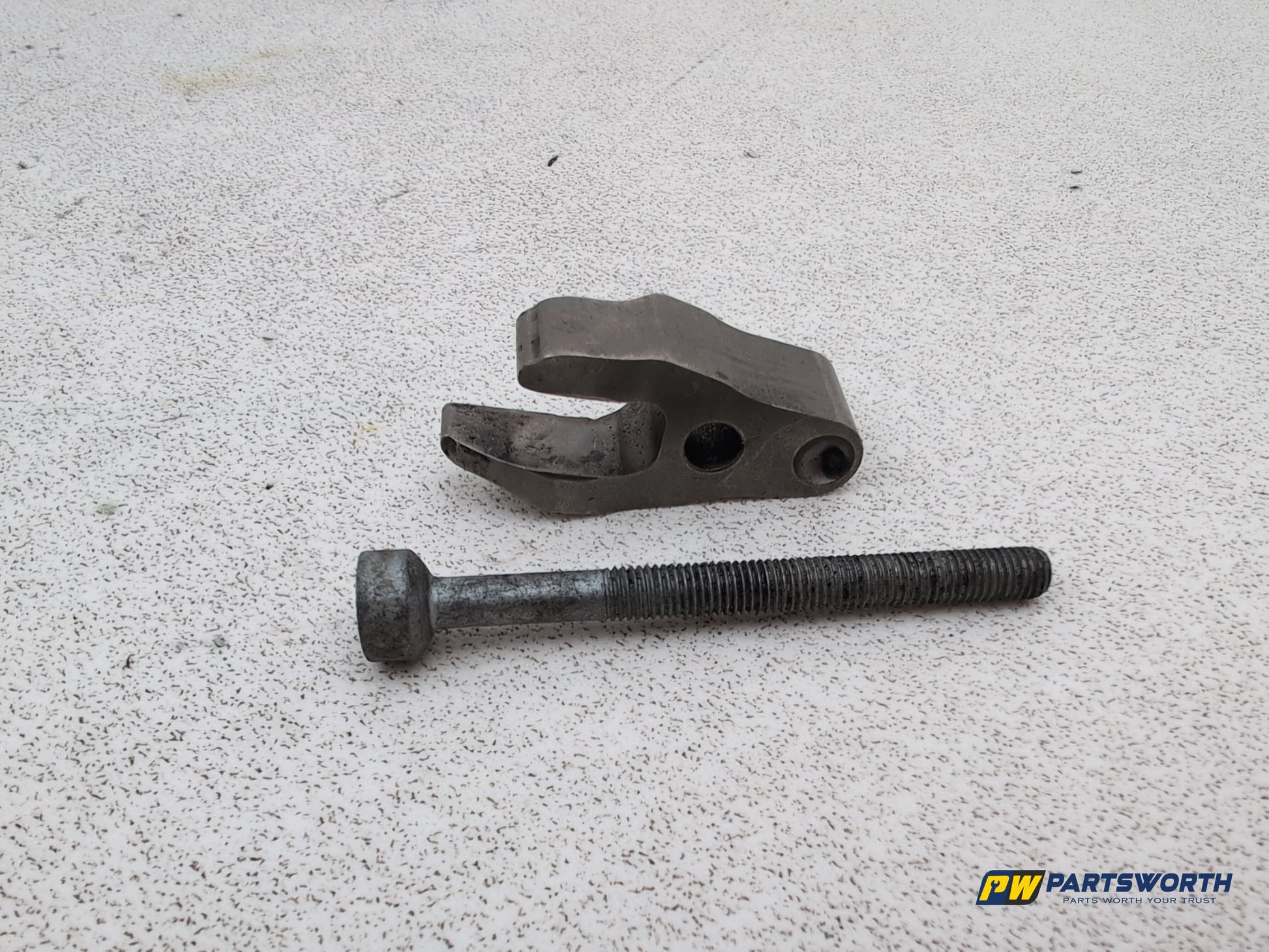 Mercedes-Benz E220 E-Class W212 2.1l Diesel Fuel Injector Clamp With Bolt - photo 6