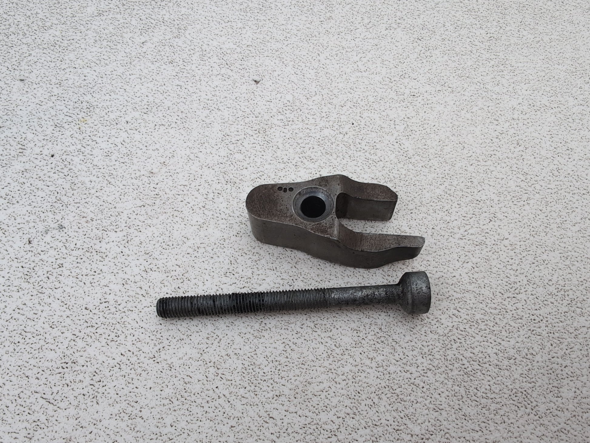 Mercedes-Benz E220 E-Class W212 2.1l Diesel Fuel Injector Clamp With Bolt - photo 6