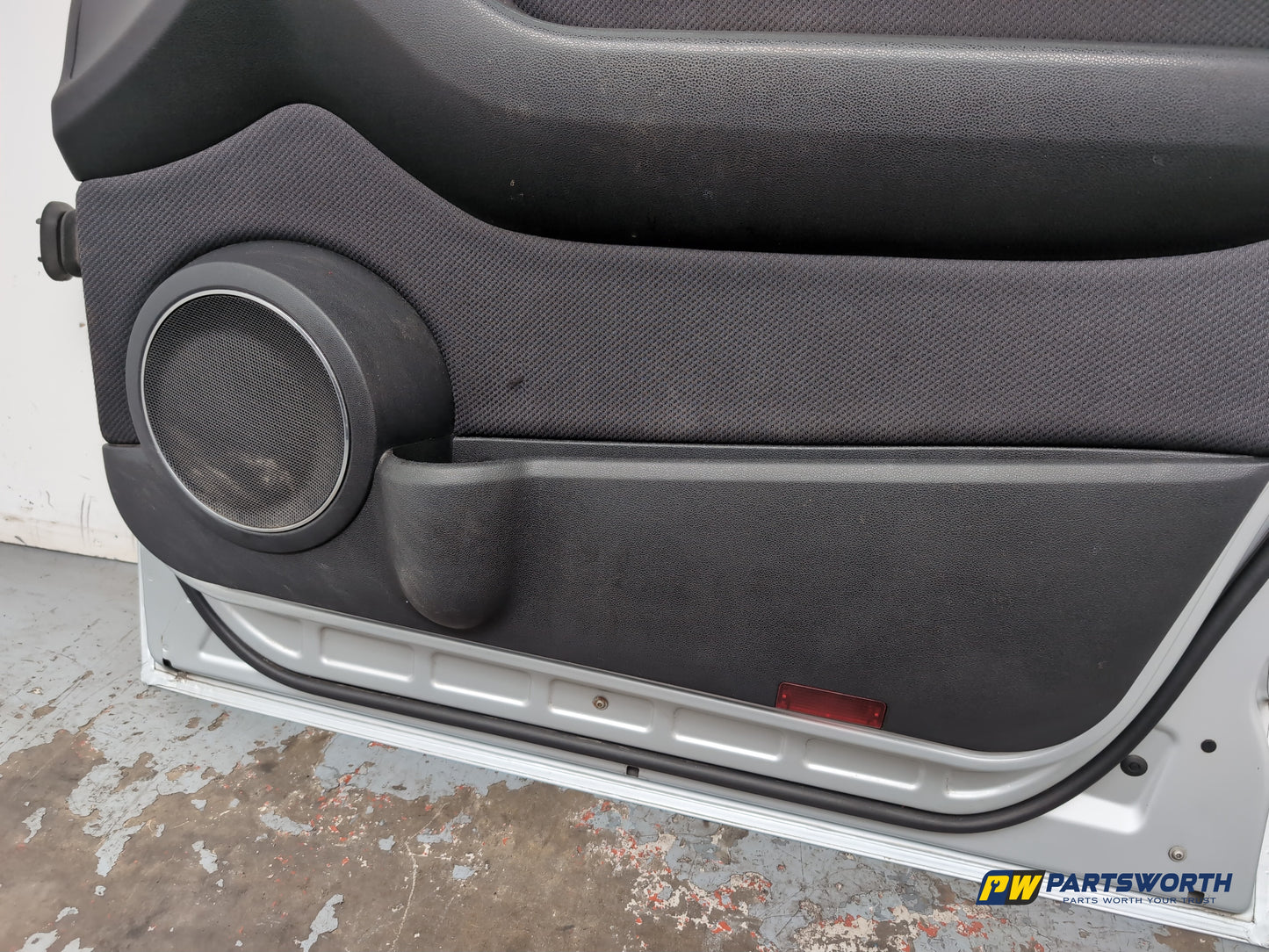 Door Front RH 12