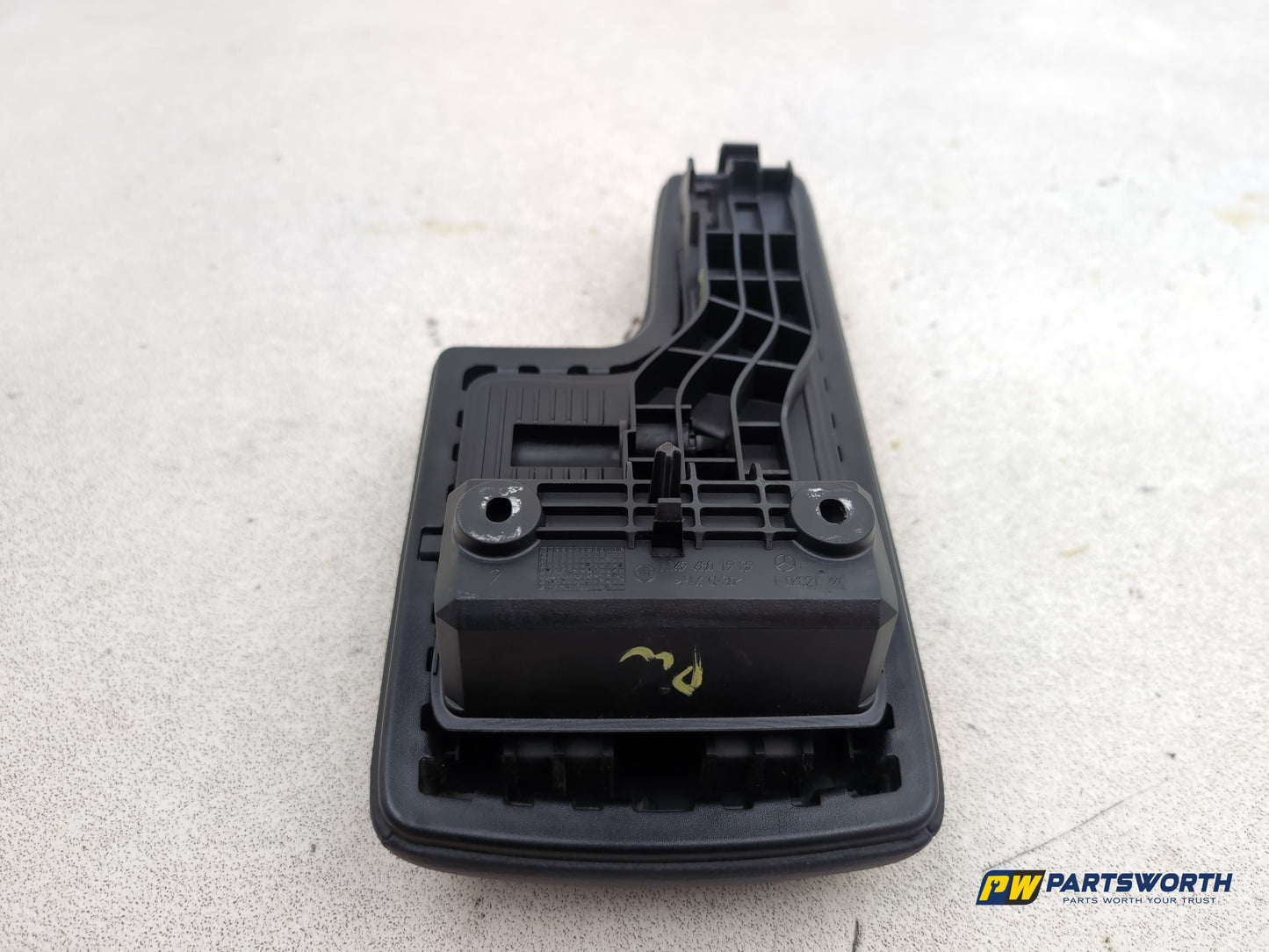 Centre Console Armrest 6
