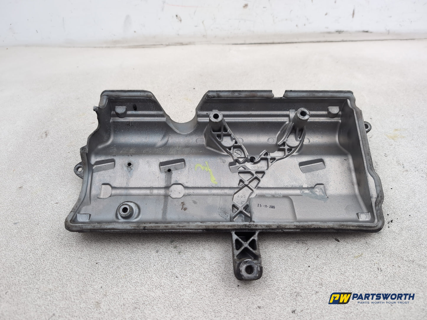 Mercedes-Benz B200 B-Class W245 2.0l Diesel Engine Valve Cover Case A6400101067 - photo 6