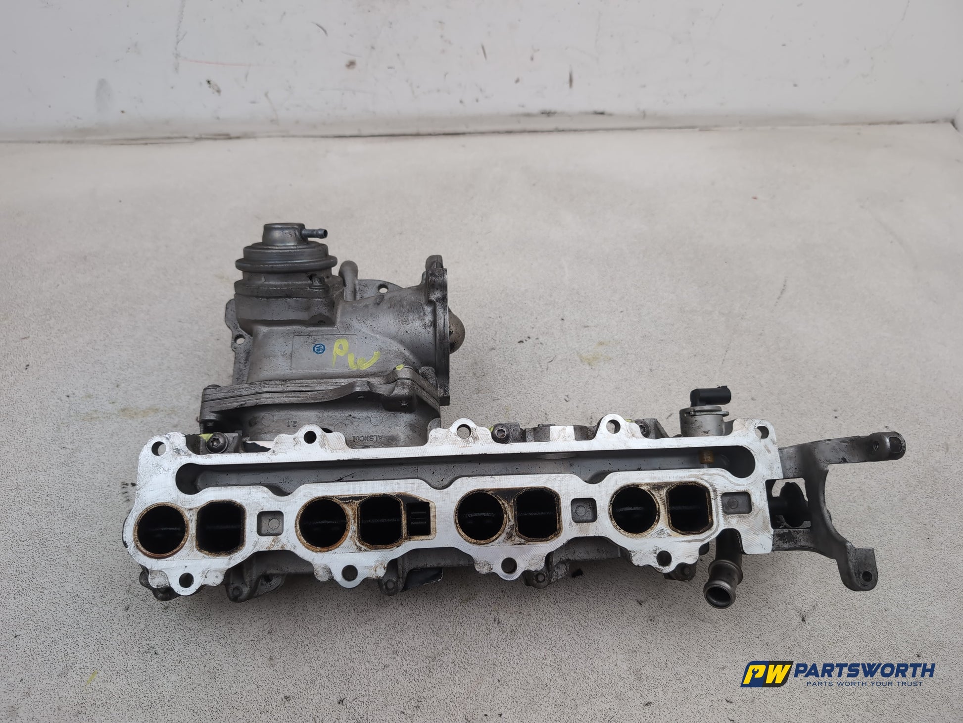 Mercedes-Benz B200 B-Class W245 2.0l Diesel Engine Inlet Manifold A6400901437 - photo 6