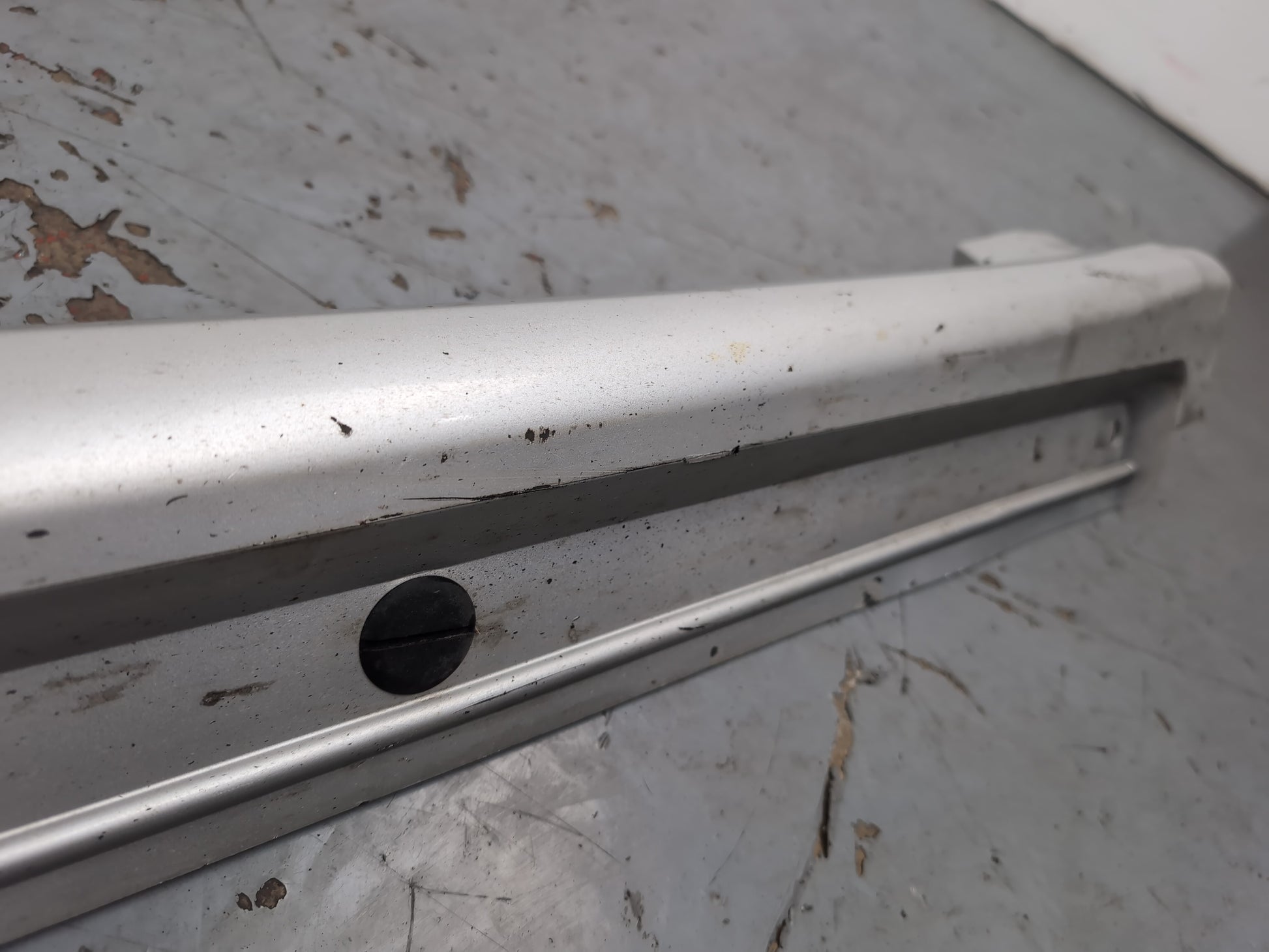 Side Skirt LH 12