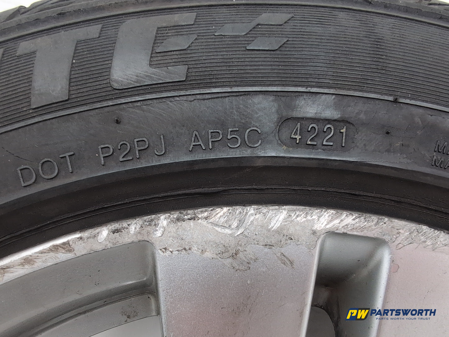 Mercedes-Benz E220 E-Class W212 Wheel With Tyre 205/55 R16 A2124010202 - photo 6