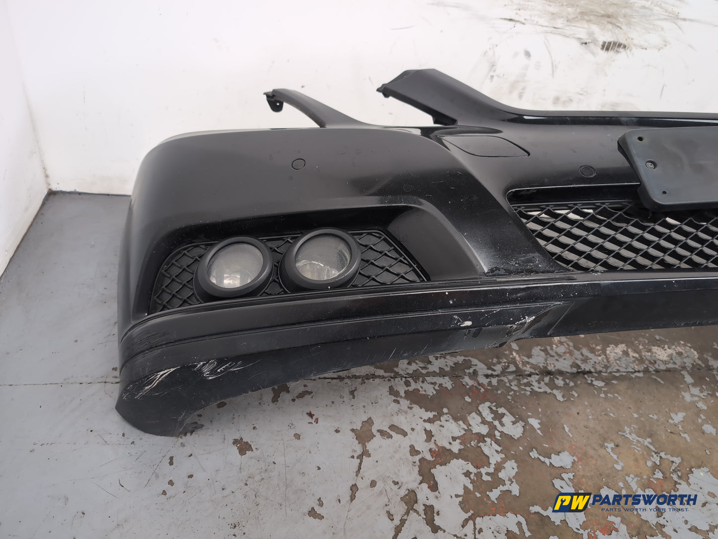 Mercedes-Benz E220 E-Class W212 Saloon Front Bumper Obsidian Black Metallic C197 - photo 6