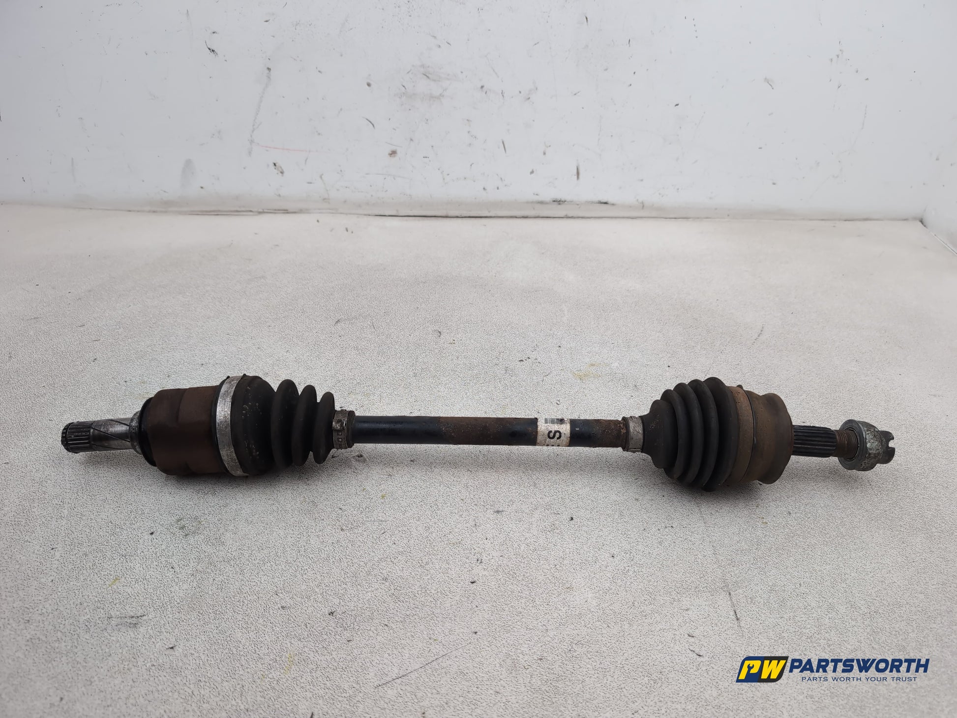 Driveshaft Front LH 6