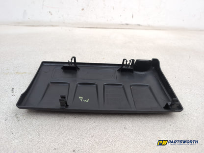 Vauxhall Corsa Se 1.2l Petrol Engine Cover 55561431 2006-2014 - photo 6