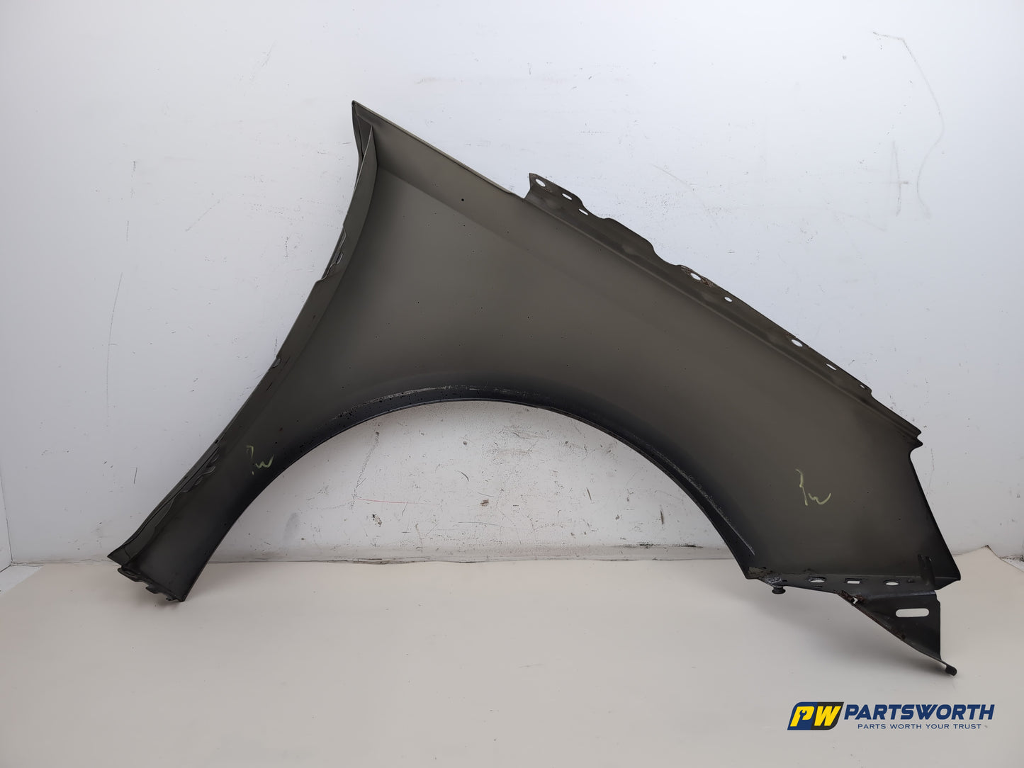 Wing Front LH 6