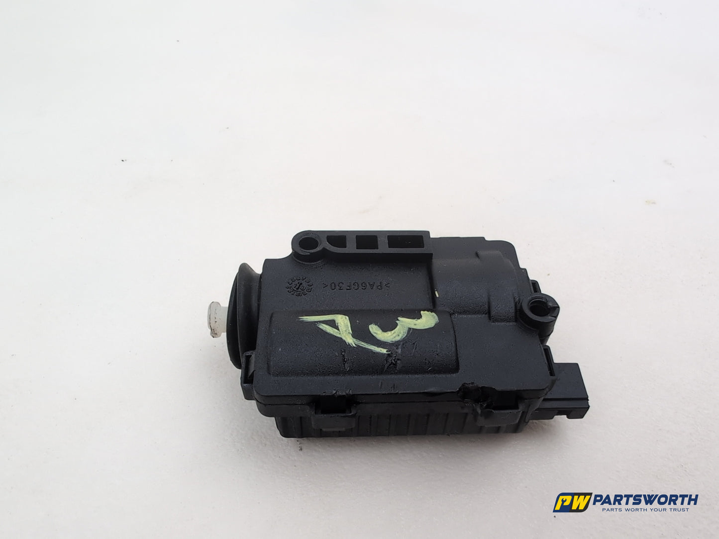 Vauxhall Corsa Se 1.2l Petrol Fuel Flap Motor 13208157 2006-2014 - photo 6