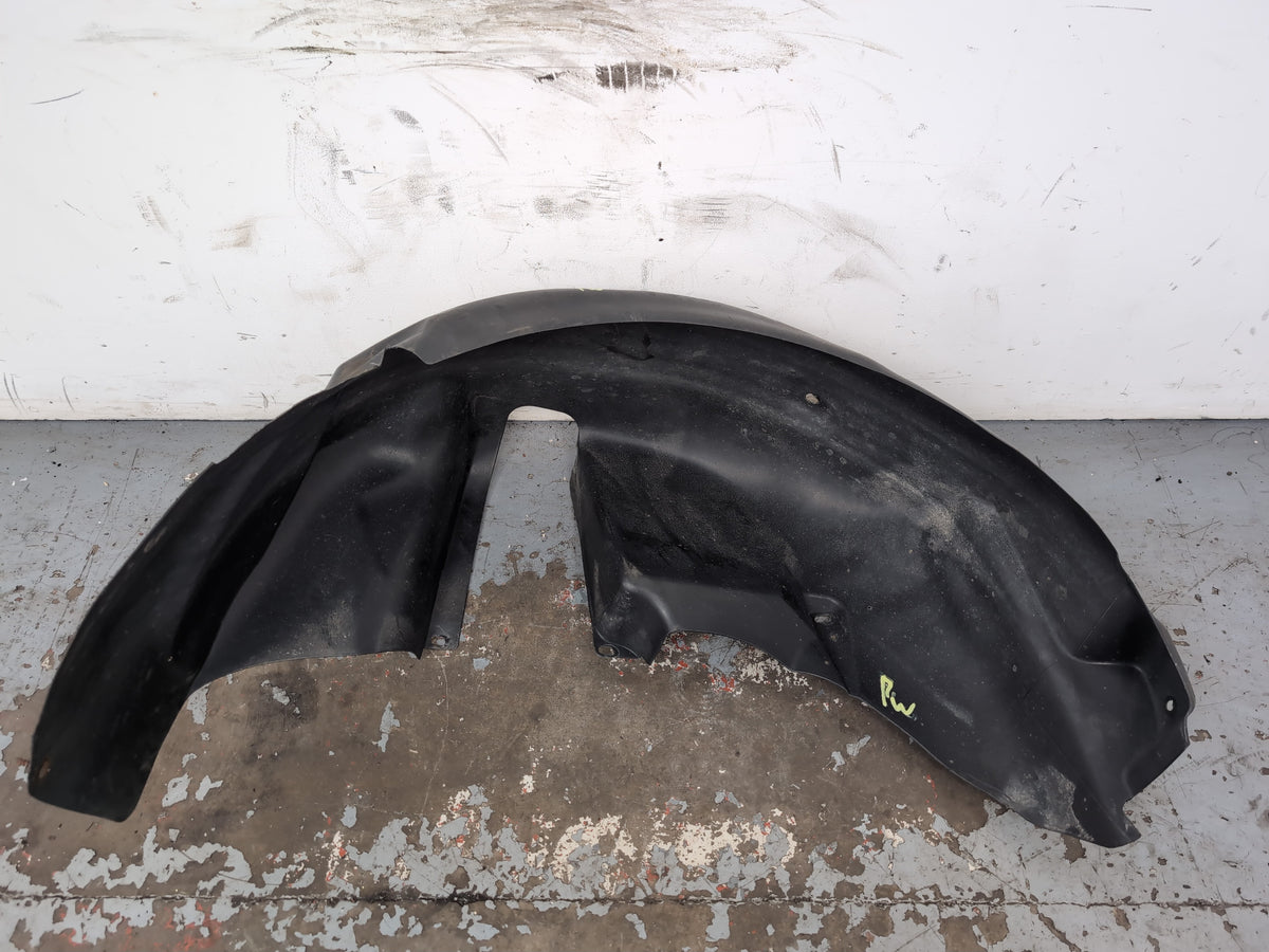 Moulding Wheel Arch Front RH 6