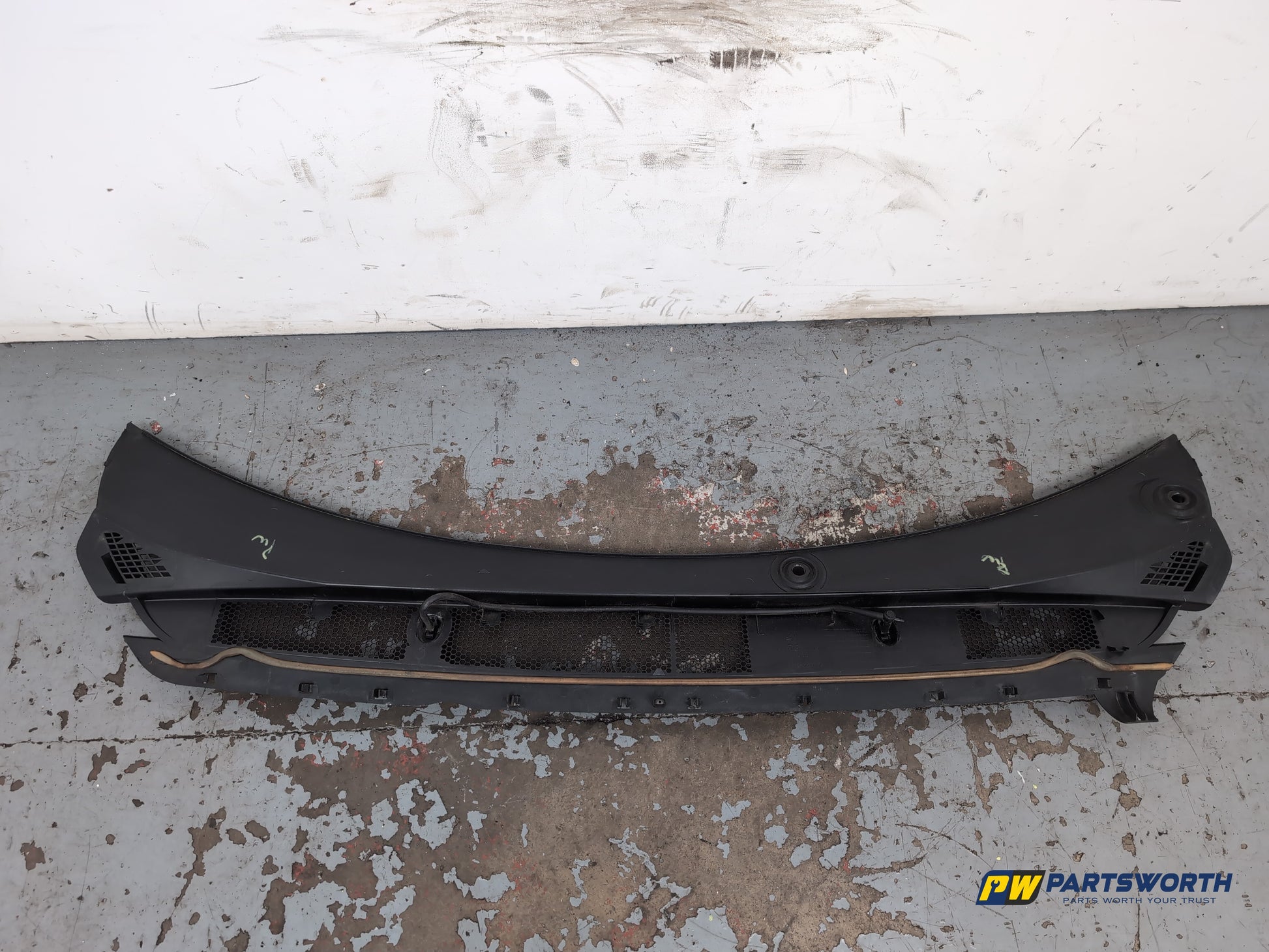 Peugeot 308 Allure Blue Hdi Scuttle Panel Cover Front Windscreen 98025371 - photo 6