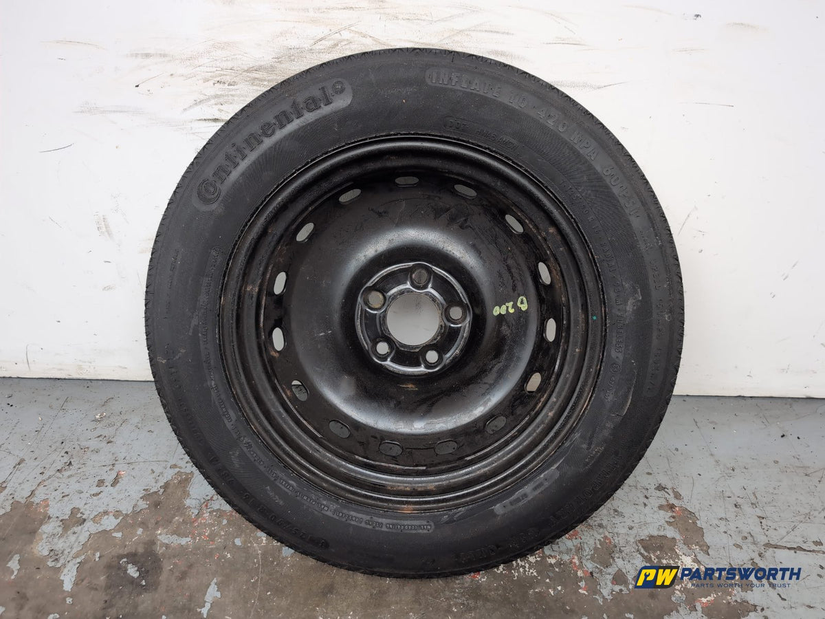 Space Saver Spare Wheel and Tool Kit  6