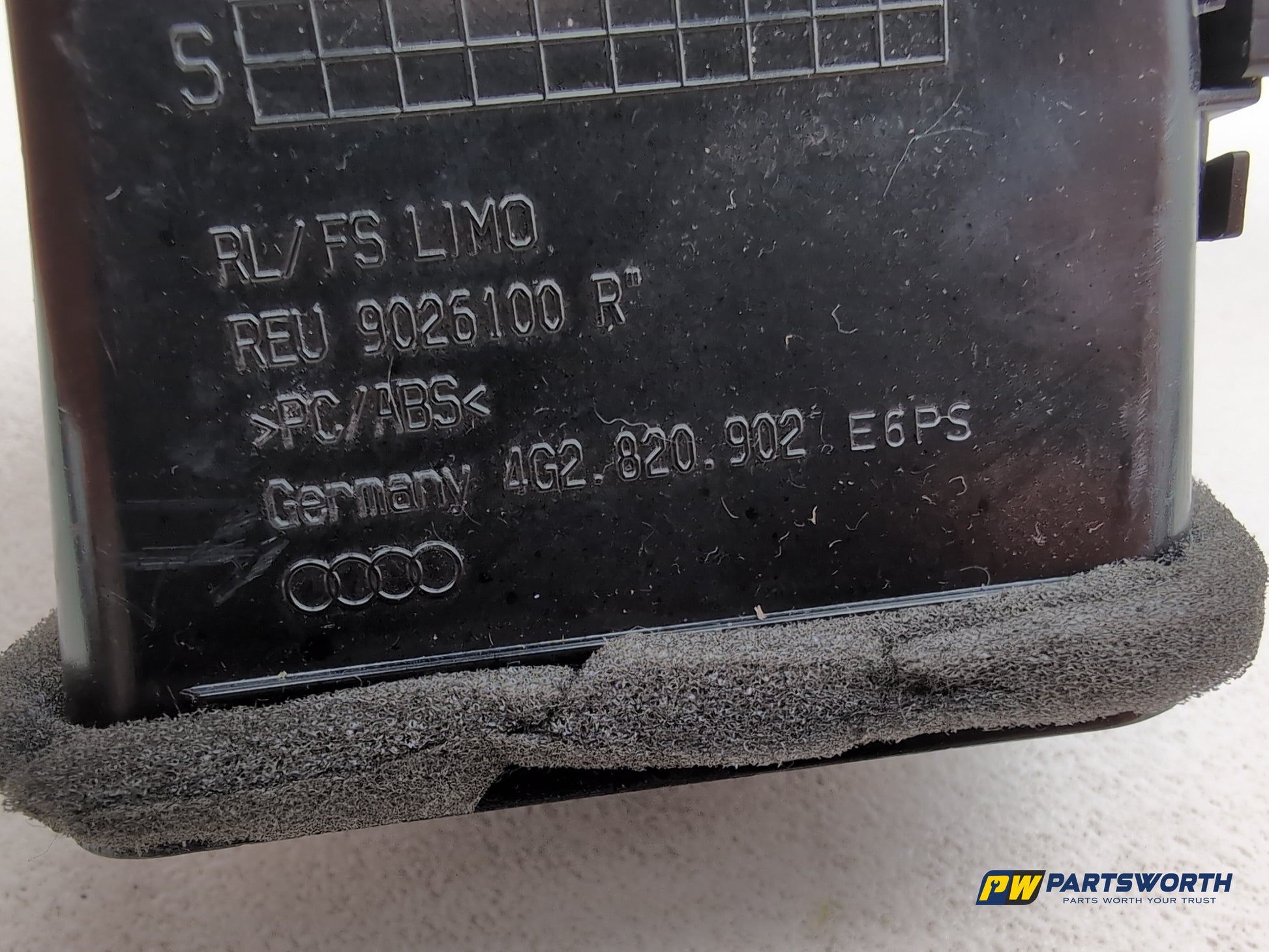 Audi A6 S Line Black Ed Tdi Quat Dashboard Air Vent Right Driver Side 4g2820902 - photo 6