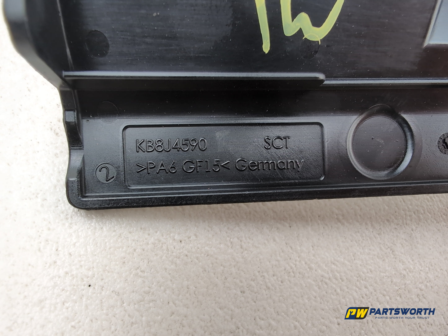Positive Pole Battery Power Boot Distribution Fuse Box 6