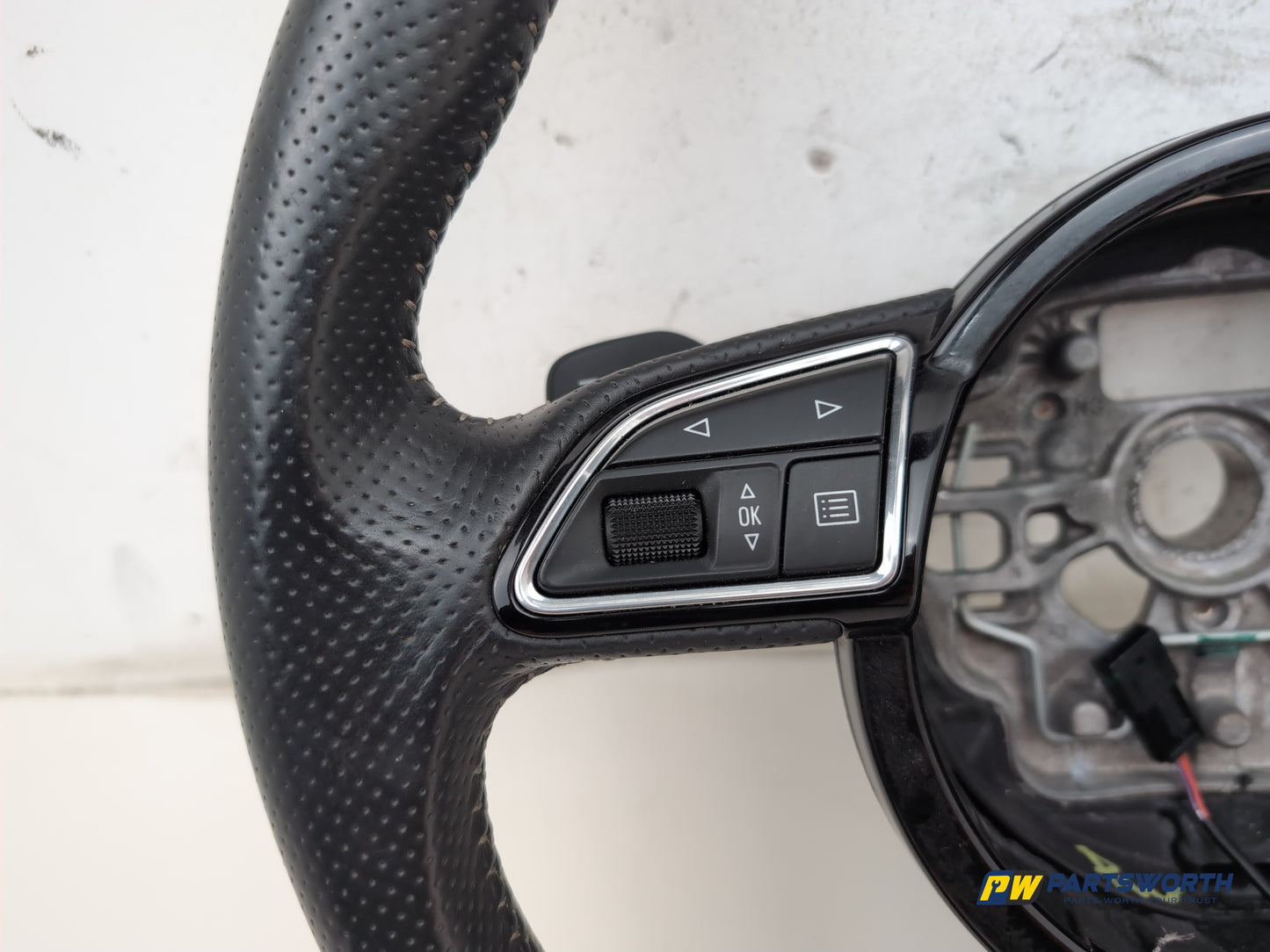 Audi A6 S Line Black Ed Tdi Multifunction Leather Steering Wheel 8x0419091m - photo 6