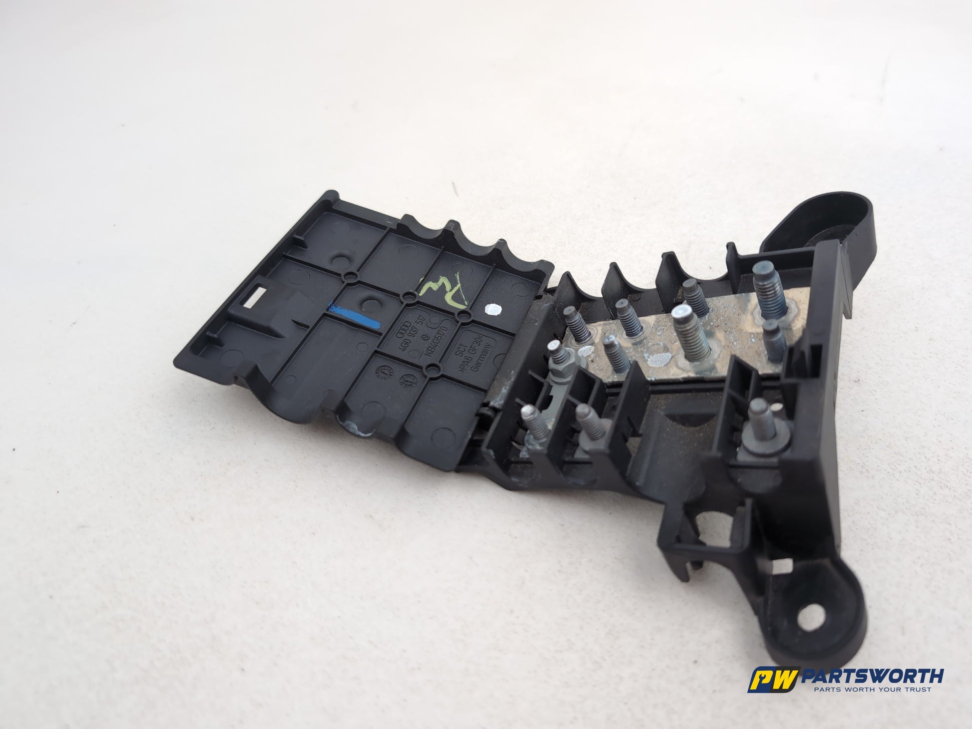 Audi A6 S Line Black Ed Positive Battery Distribution Terminal 4g0937517 - photo 6