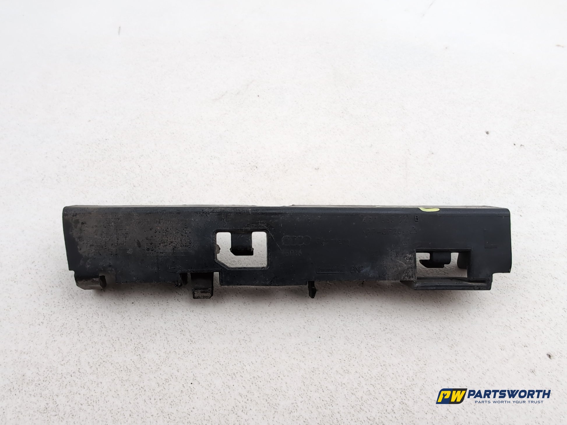Audi A6 S Line Side Skirt Holder Front Left Passenger Side 4g0853921b 2011-2018 - photo 6
